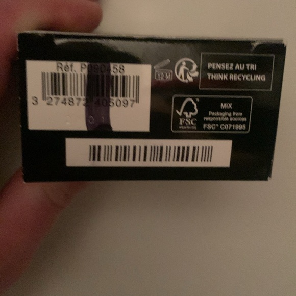 Givenchy Prisme Libre Loose Powder - Mousseline Acidulée - Picture 2 of 3